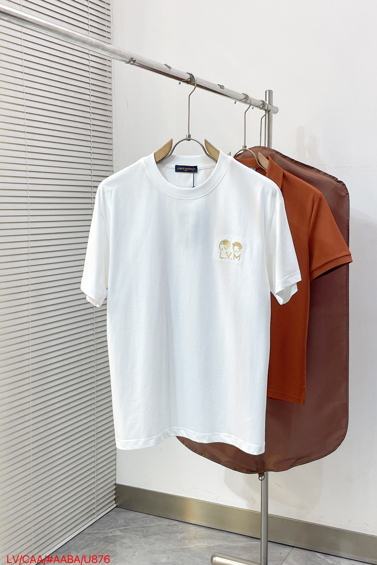 short sleeves